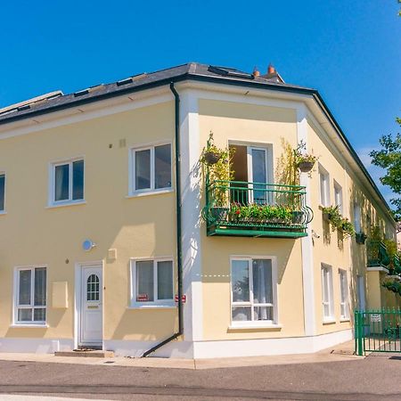 Waterfront Self Catering Houses Carrick-on-Shannon Exterior photo