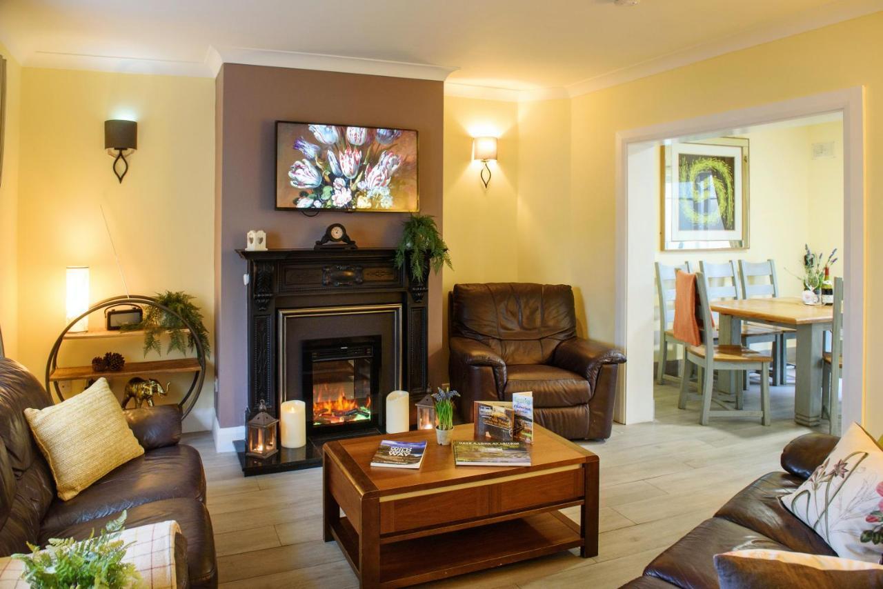Waterfront Self Catering Houses Carrick-on-Shannon Exterior photo