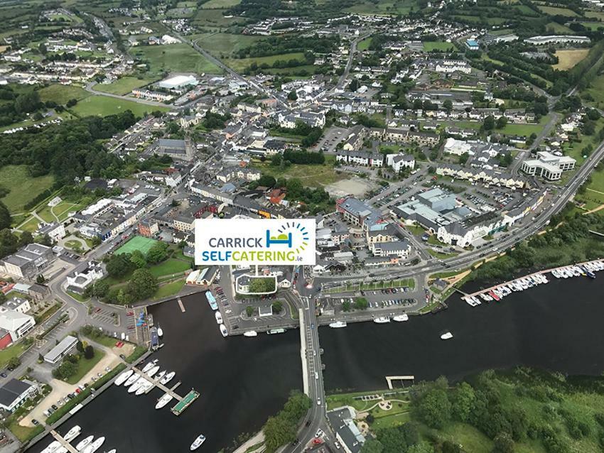 Waterfront Self Catering Houses Carrick-on-Shannon Exterior photo